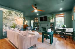 Luxe Cottage Close to Downtown - Image 2
